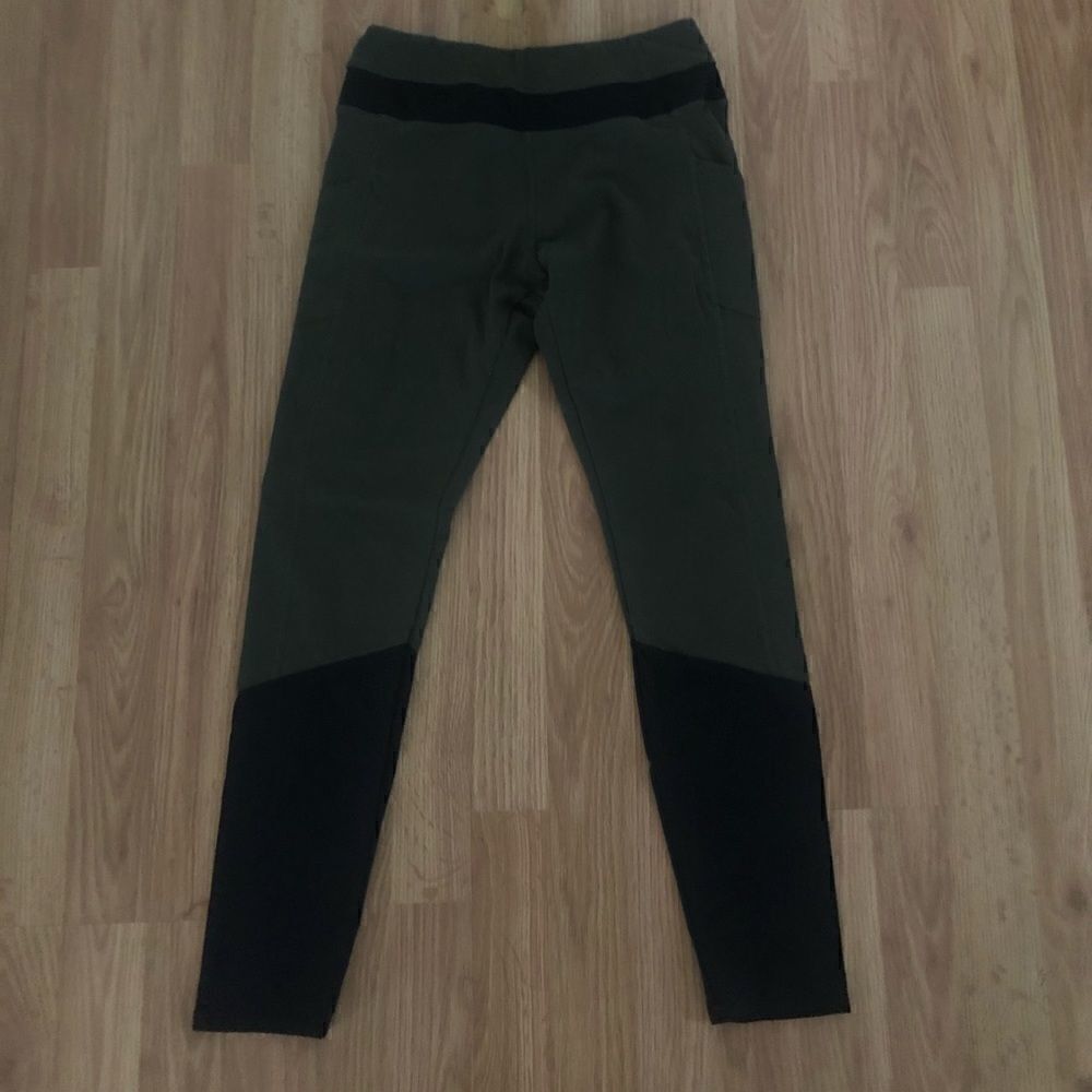 SIERRA DESIGNS Olive Green/Black Leggings - Picture 4 of 10